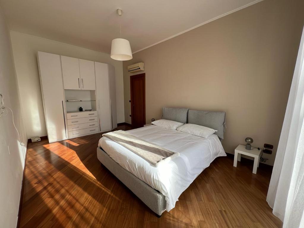 Revis 84 Apartment Naples